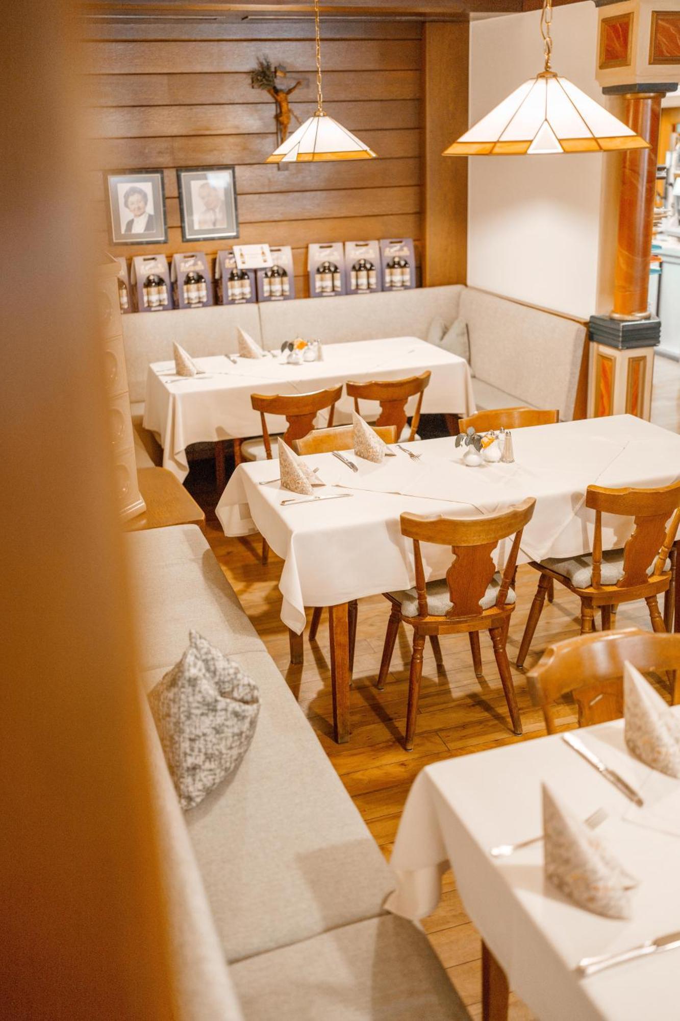 Koenig Ludwig Design Hotel Neu Zimmer Mit Sauna Oder Whirlpool Oder Mehr Altötting Εξωτερικό φωτογραφία