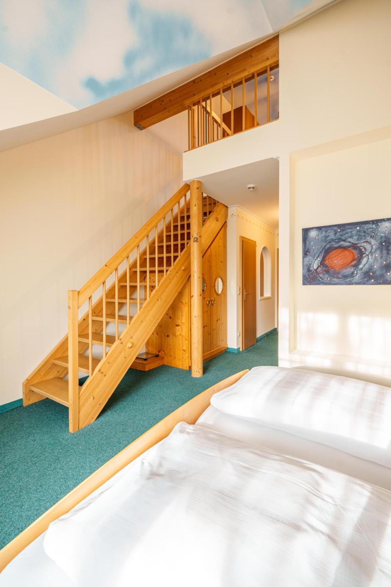 Koenig Ludwig Design Hotel Neu Zimmer Mit Sauna Oder Whirlpool Oder Mehr Altötting Εξωτερικό φωτογραφία